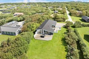 an aerial view of a large house on a field at LF160-Vestervig-Gunhildsvej-60 in Vestervig
