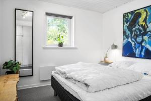 Llit o llits en una habitació de LF15124-Hojslev-Jelsevej-124