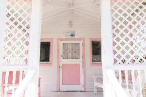 Gallery image of Tickled Pink in Harbour Island