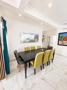 Gallery image of Luxury 8-bed villa, pool & ocean view in La Romana +24 photos