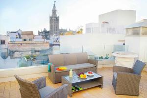 Gallery image of Overland Suites Catedral in Seville