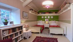 Postel nebo postele na pokoji v ubytování Ty Isaf