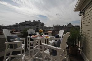 Gallery image of The Newport Lofts - 543 Thames Street in Newport