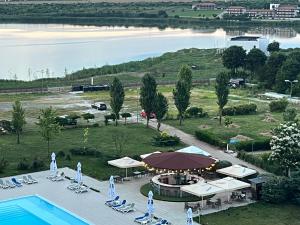 an aerial view of a resort with a swimming pool at Studio Cris Sea View in Blaxy Residence in Douăzeci şi Trei August