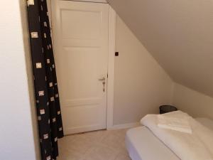 Postel nebo postele na pokoji v ubytování Budget Guesthouse Borgustova
