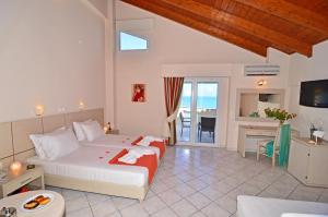 TV a/nebo společenská místnost v ubytování Al Mare Hotel