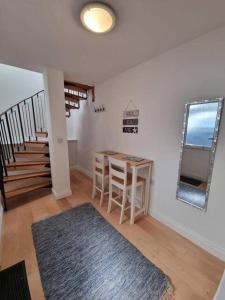 Gallery image of The Cottage @ St Margarets in Ryde
