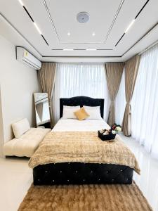 Gallery image of One Plus One Luxe Retreat with Airport Pickups in Tema