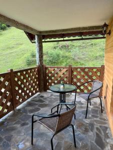 Gallery image of Cabana Glasul Naturii in Agrieş