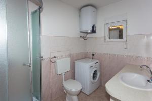 Kúpeľňa v ubytovaní Gospodar Apartments + 37 fotografií