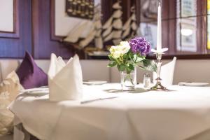 Fotografie z fotogalerie ubytování Hotel-Restaurant Steuermann v destinaci Karlsruhe