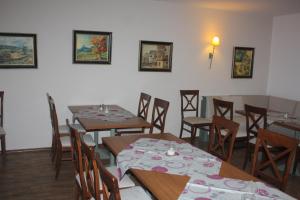 Restorāns vai citas vietas, kur ieturēt maltīti, naktsmītnē Landhotel Garni am Mühlenwörth