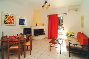 Gallery image of Muses Zante Villas in Kalamaki