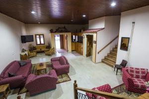 Et opholdsområde på Hotel Tzoumerka