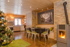 תמונה מהגלריה של Haus Bergblick בהינטרסטודר
