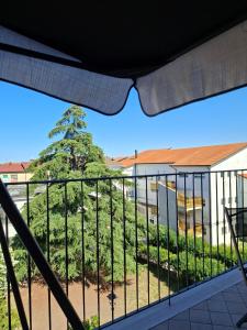 a view from the balcony of a school at LOCAZIONE TURISTICA Camere De Vito in San Salvo