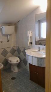 A bathroom at Parco Sogni d'Oro