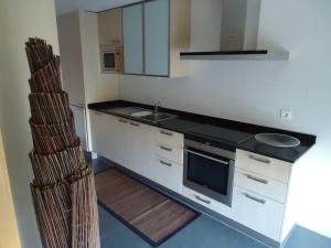Kjøkken eller kjøkkenkrok på Marina Vilamoura Apartment