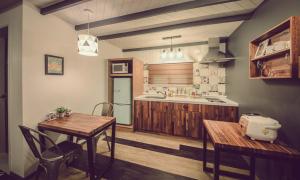 Kuhinja oz. manjša kuhinja v nastanitvi La Beaute Jeju Pension