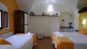 Posteľ alebo postele v izbe v ubytovaní La Posada de Grimaldo