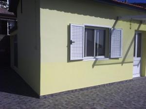 Budova, kde se prázdninový dům nachází