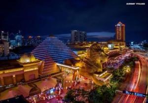 a view of a city at night at Sun Inns Hotel Lagoon near Sunway Lagoon Theme Park in Petaling Jaya +32 photos