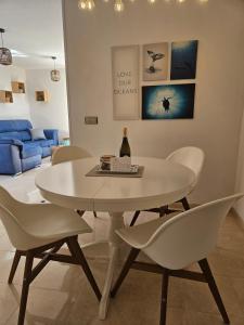 Zona d'estar a Mountain Nest