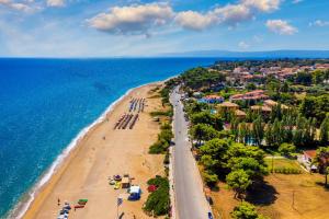 an aerial view of a beach and the ocean at Villa Caterina in Skala