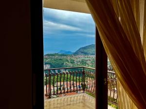 Gallery image of RARE house in Agerola