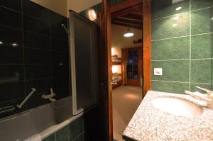 Koupelna v ubytování Haus Tiefbach - Apartment Cervino