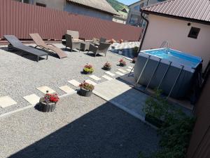 Bazén v ubytování Gazdovsky Cottage nebo v jeho okolí