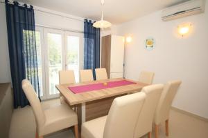 Fotografie z fotogalerie ubytování Apartment Mimoza 6, Baska, Krk v destinaci Baška