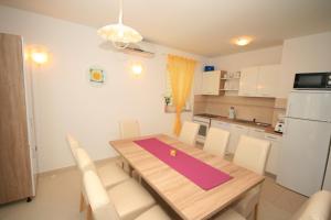 Fotografie z fotogalerie ubytování Apartment Mimoza 6, Baska, Krk v destinaci Baška