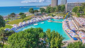 an overhead view of a water park with an amusement park at Safir Blue Resort in Saturn
