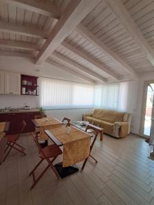 Area tempat duduk di B&B Casa Viola
