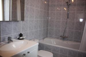 Un baño de Alliance Hotel Ieper Centrum