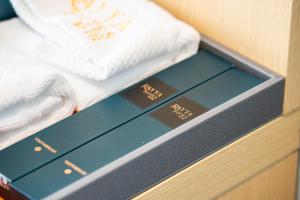 a close up of a box with a mattress at Rayya Suites , Invercargill in Invercargill