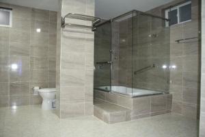 Koupelna v ubytování Hotel El Bosque Valledupar