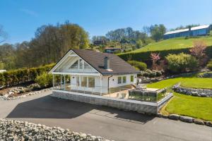 an aerial view of a house with a garden at The Green Bay in Sandnes