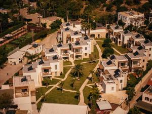 an aerial view of a bunch of houses at Mavi Suite Turkbuku in Golturkbuku