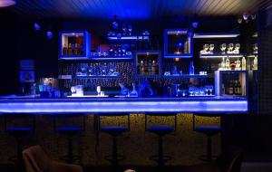 Lounge nebo bar v ubytování Hotel Oxina Lygon