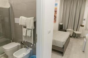 Kúpeľňa v ubytovaní Metronia Guest House