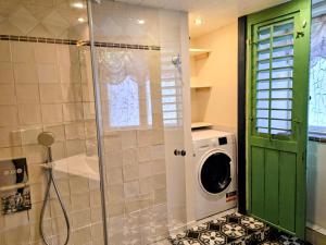 O baie la HR Cottage am Honigbach