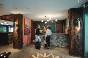 Clients de The Phoenix Fitness Hotel & free Spa Access at Alpen Resort