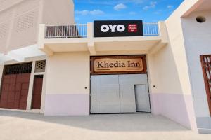 a building with a katerina inn sign on it at SPOT ON Khedia Inn in Bokāro +34 photos