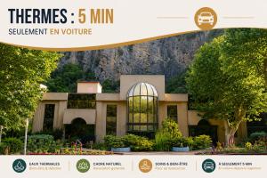 a building with a sign that reads therapies min outpatient exam volume at Studio spacieux centre-ville avec ascenseur - Le Bohème in Digne-les-Bains