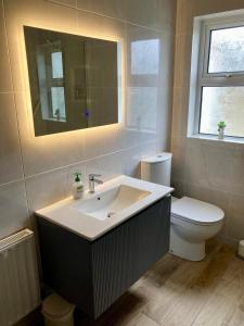 Doonbeg Holiday Cottages 욕실 사진 91개 이상