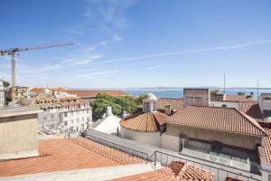 Gallery image of LovelyStay - Cais Apartment River View in Lisbon