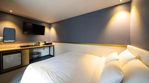Gallery image of Hotel Deluxe in Tumo