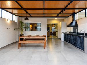 Foto de Casa com área gourmet - Paraguai, Cataratas, Argentina